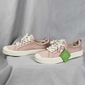 NWT The OCA Womens 8 Mens 6.5 low Rose Canvas Sneaker Eco-friendly Lace Up